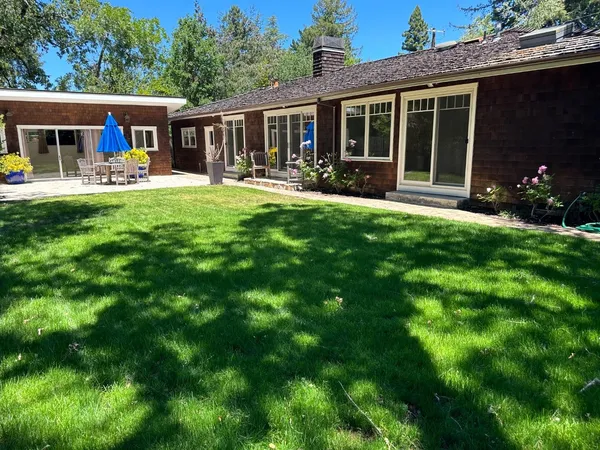 $10,000 | 15 Martin Lane, Woodside, CA 94062