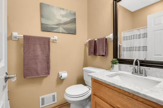 $375,000 | 2740 Park View Court, Little Canada, MN 55117