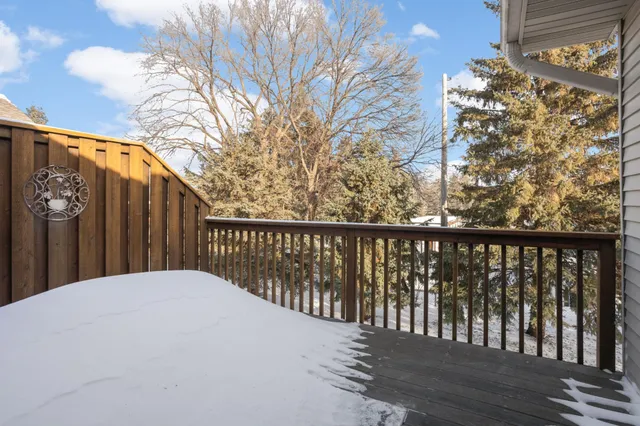 $375,000 | 2740 Park View Court, Little Canada, MN 55117