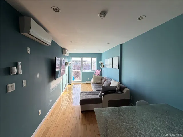 $3,000 | 143-28 41st Avenue, Unit 8C | Downtown Flushing