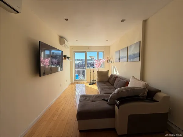 $2,700 | 143-28 41st Avenue, Unit 8C | Downtown Flushing