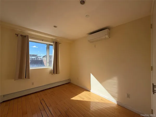 $2,700 | 143-28 41st Avenue, Unit 8C | Downtown Flushing