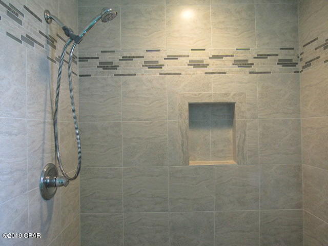 106 Ridgecrest Court Panama City, FL 32405 - Photo 12 of 18 Gallery Image 12