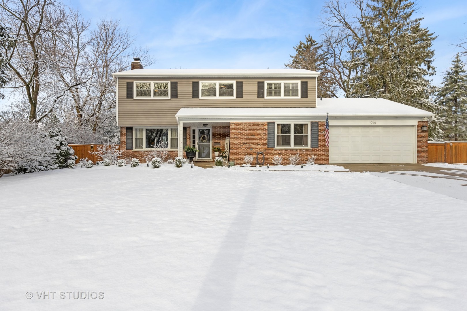 914 Warrenville Road Wheaton, IL 60189 - Photo 2 of 35