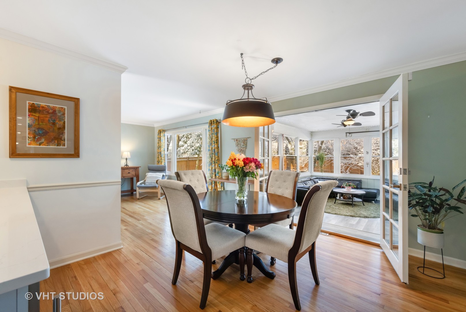 914 Warrenville Road Wheaton, IL 60189 - Photo 8 of 35