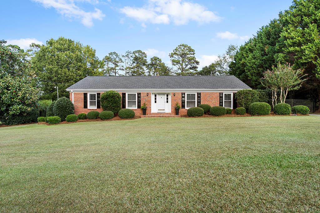 128 Crescent Road Greenwood, SC 29649 - Photo 1 of 28 Gallery Image 1
