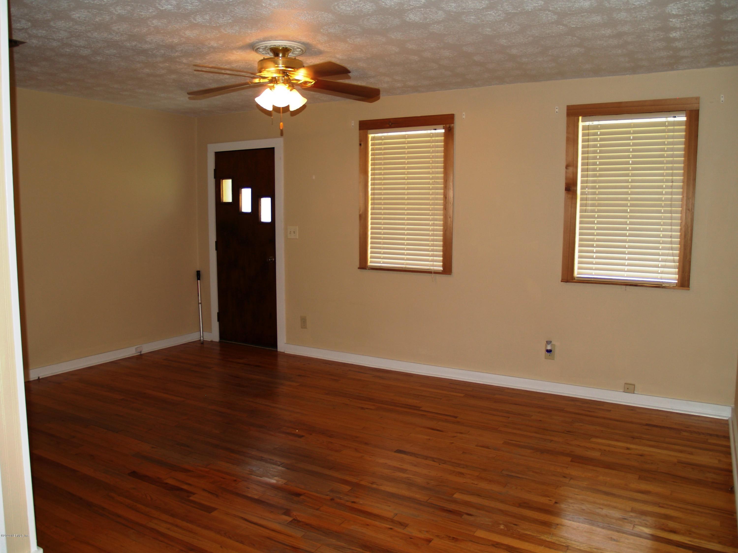 1501 Fred Gray Road Jacksonville, FL 32218 - Photo 18 of 25 P1015869