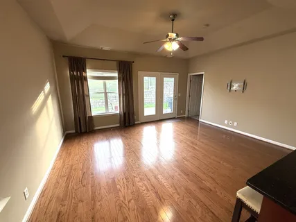 $379,000 | 3006 Auld Tatty Drive, Spring Hill, TN 37174