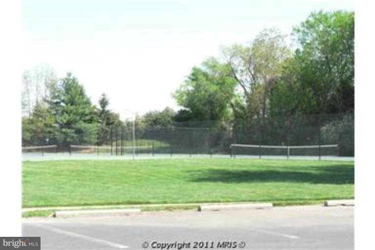 14171 Clubhouse Road Gainesville, VA 20155 - Photo 25 of 30 Community Tennis
