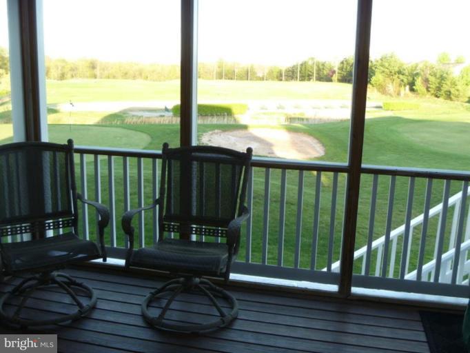 14171 Clubhouse Road Gainesville, VA 20155 - Photo 28 of 30 Screened-in Porch