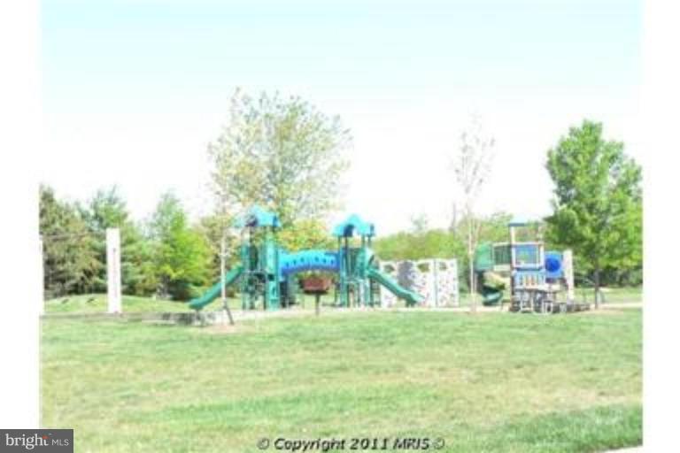 14171 Clubhouse Road Gainesville, VA 20155 - Photo 29 of 30 Community Playground