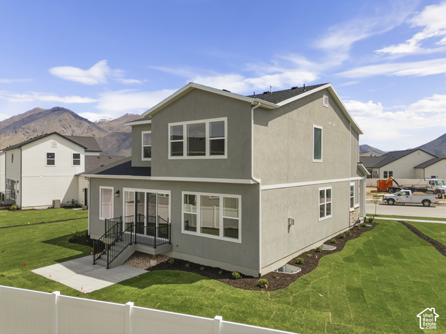 79 South Crimson Way West, Unit 307 Mapleton, UT 84664 - Photo 41 of 42 Contemporary stucco exterior with a multi-level design
