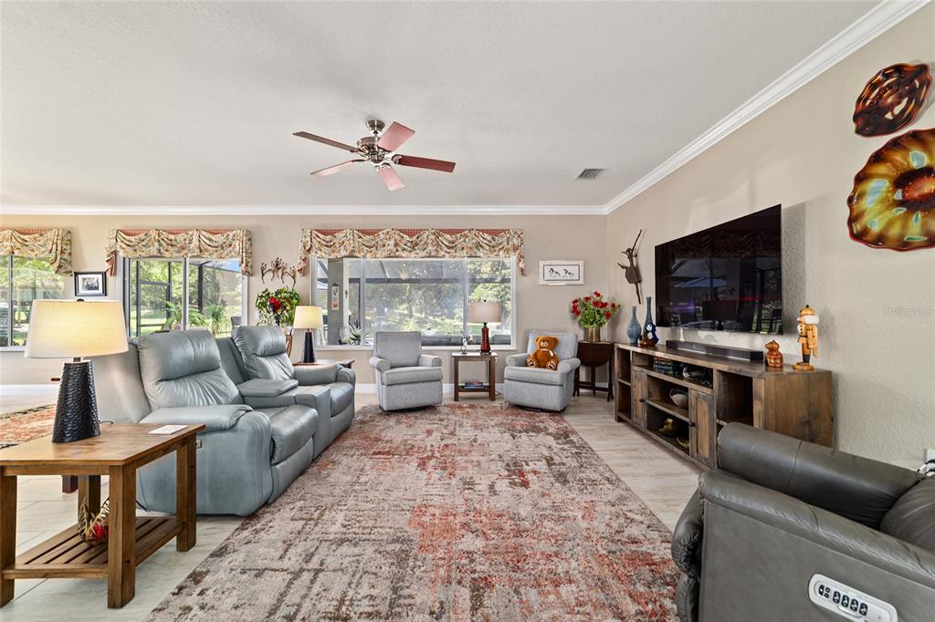 12860 Southeast 92nd Court Road Summerfield, FL 34491 - Photo 5 of 25 Gallery Image 5