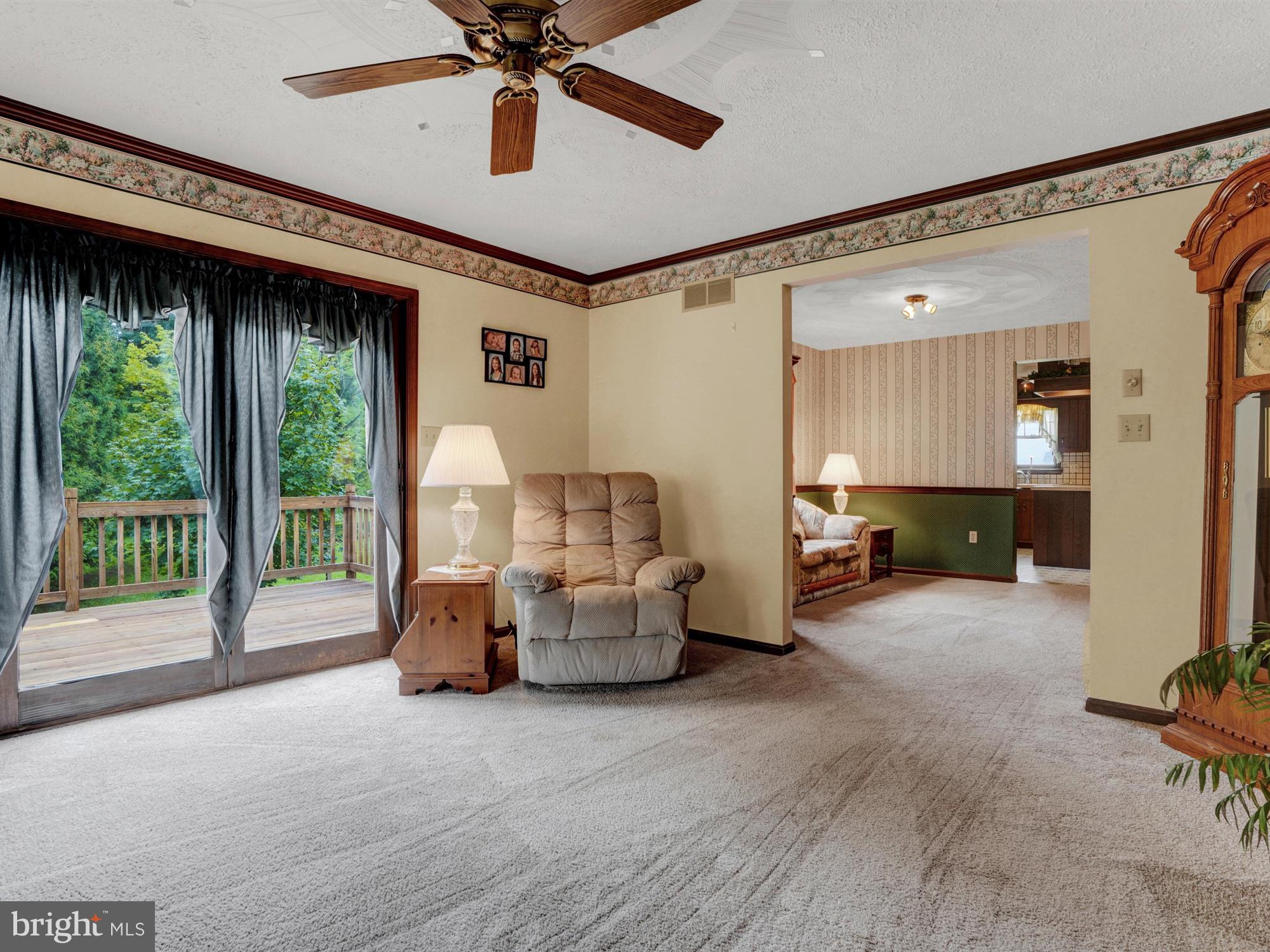 573 Gehman School Road Denver, PA 17517 - Photo 14 of 39 Family Room