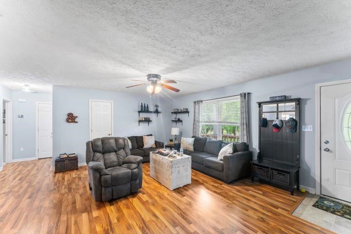 2351 Garrett Hollow Road Bowling Green, KY 42101 - Photo 30 of 57 Gallery Image 30