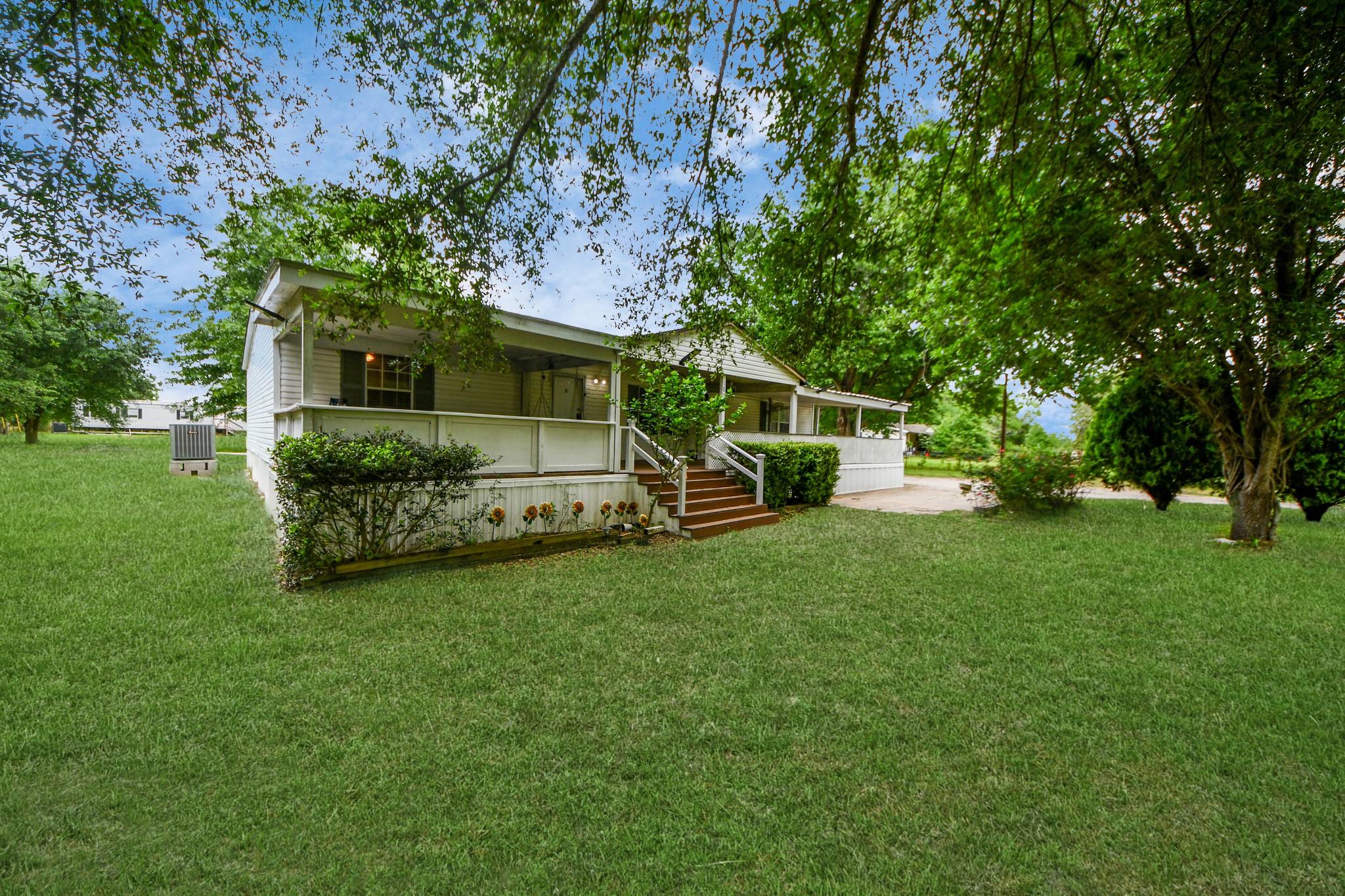 18303 James Road Hockley, TX 77447 - Photo 4 of 37