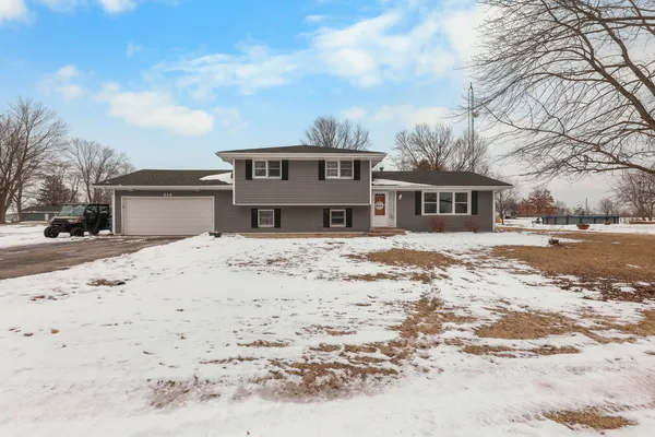 $240,000 | 414 Betty Street, Verona, IL 60479