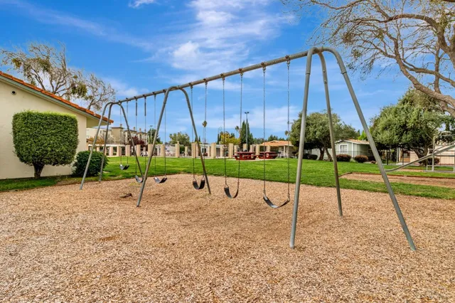 $299,000 | 504 Summerland Drive, Unit 504, San Jose, CA 95134