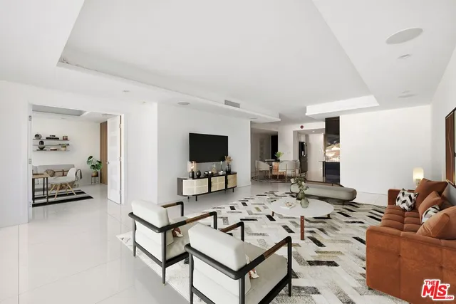 $10,500 | 1100 Alta Loma Road, Unit 1002, West Hollywood, CA 90069