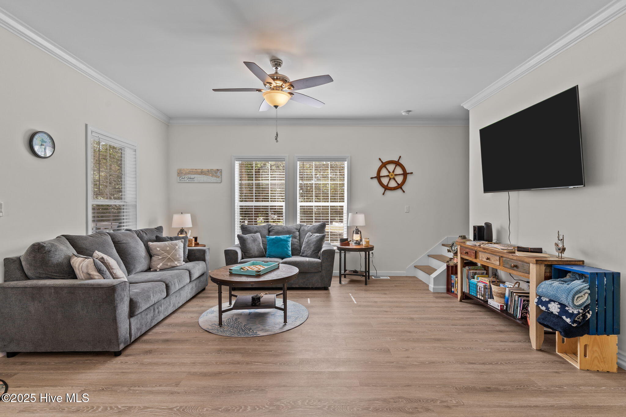 101 Southwest 28th Street Oak Island, NC 28465 - Photo 10 of 60 Living Room