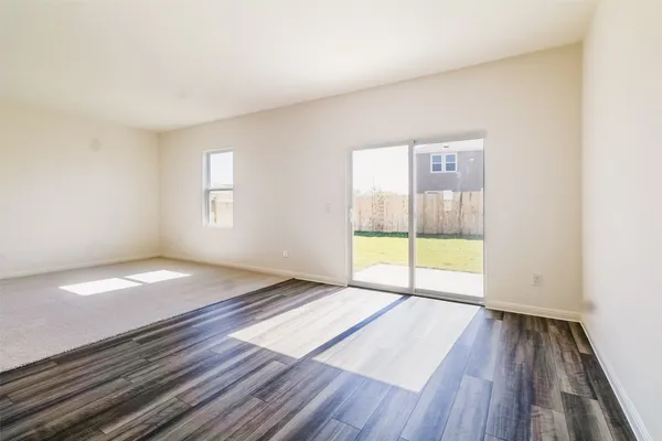 $2,000 | 1524 Morris Loop, San Marcos, TX 78666