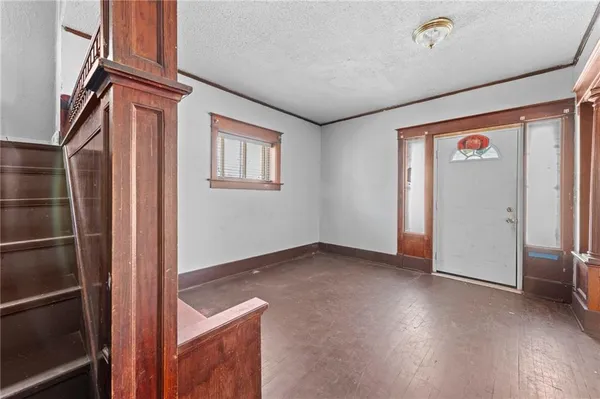 $180,000 | 2951 Victor Street, Kansas City, MO 64128