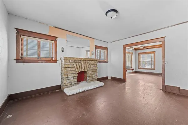 $180,000 | 2951 Victor Street, Kansas City, MO 64128