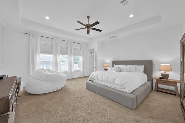 $710,000 | 2333 Goldenglade Drive, Conroe, TX 77384