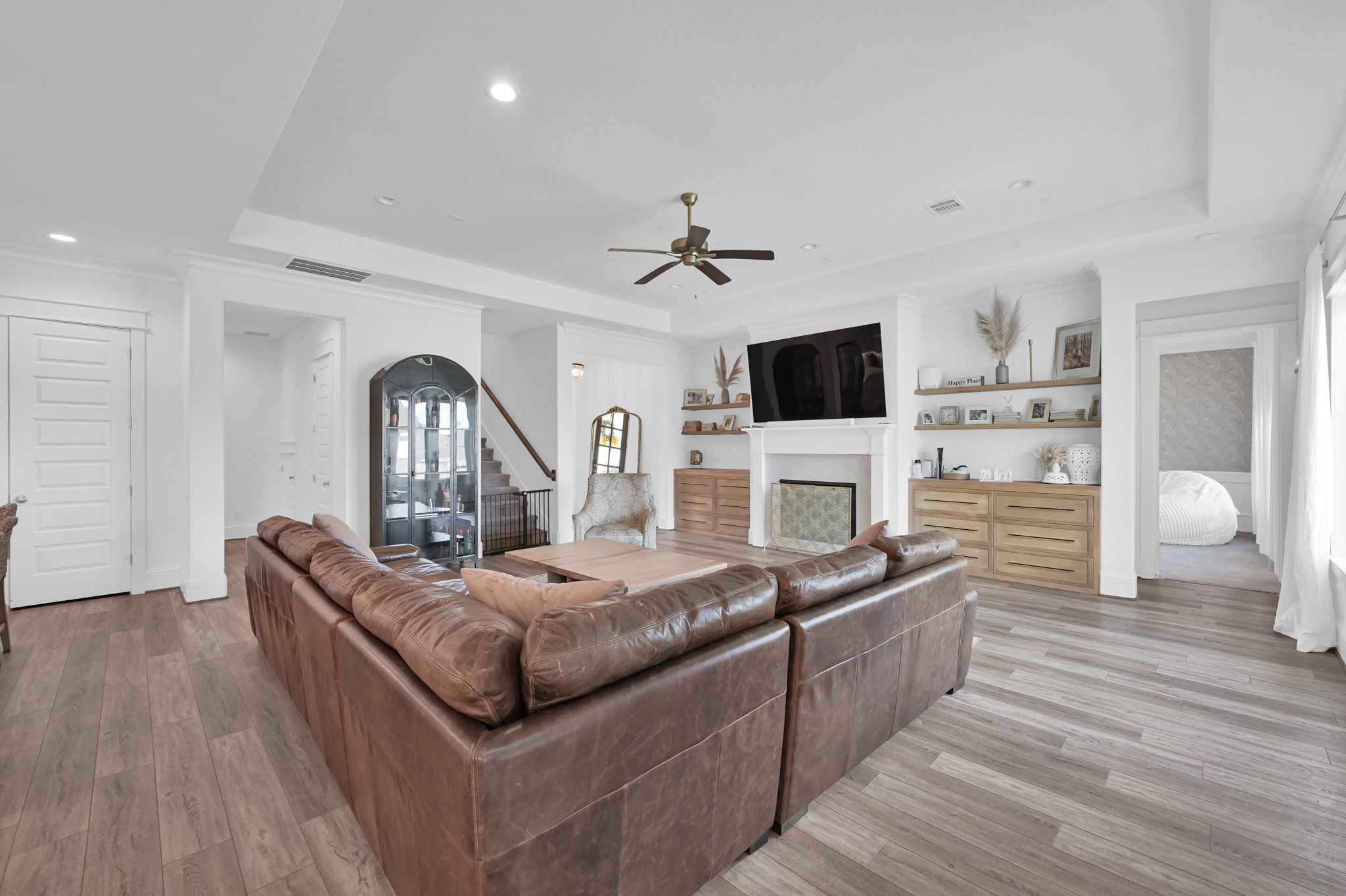 2333 Goldenglade Drive Conroe, TX 77384 - Photo 6 of 45