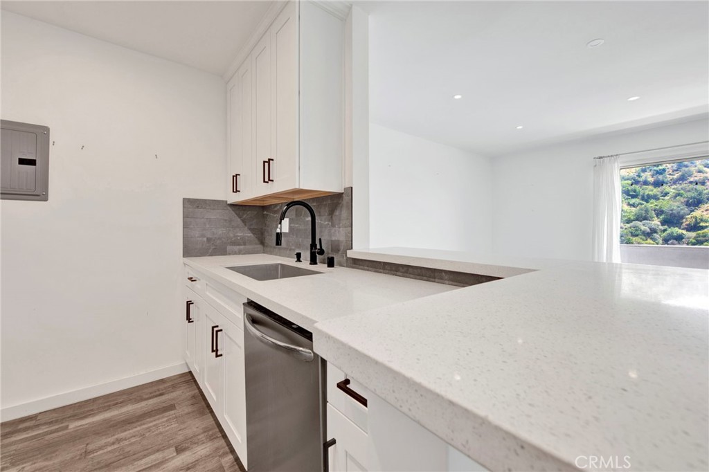 1935 Alpha Road, Unit 229 Glendale, CA 91208 - Photo 3 of 14