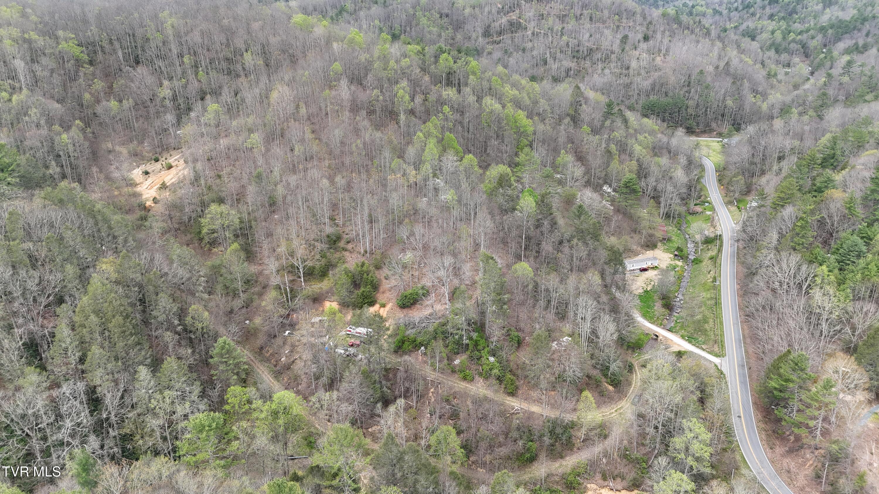 719 Simerly Creek Road Hampton, TN 37658 - Photo 57 of 64 image00057