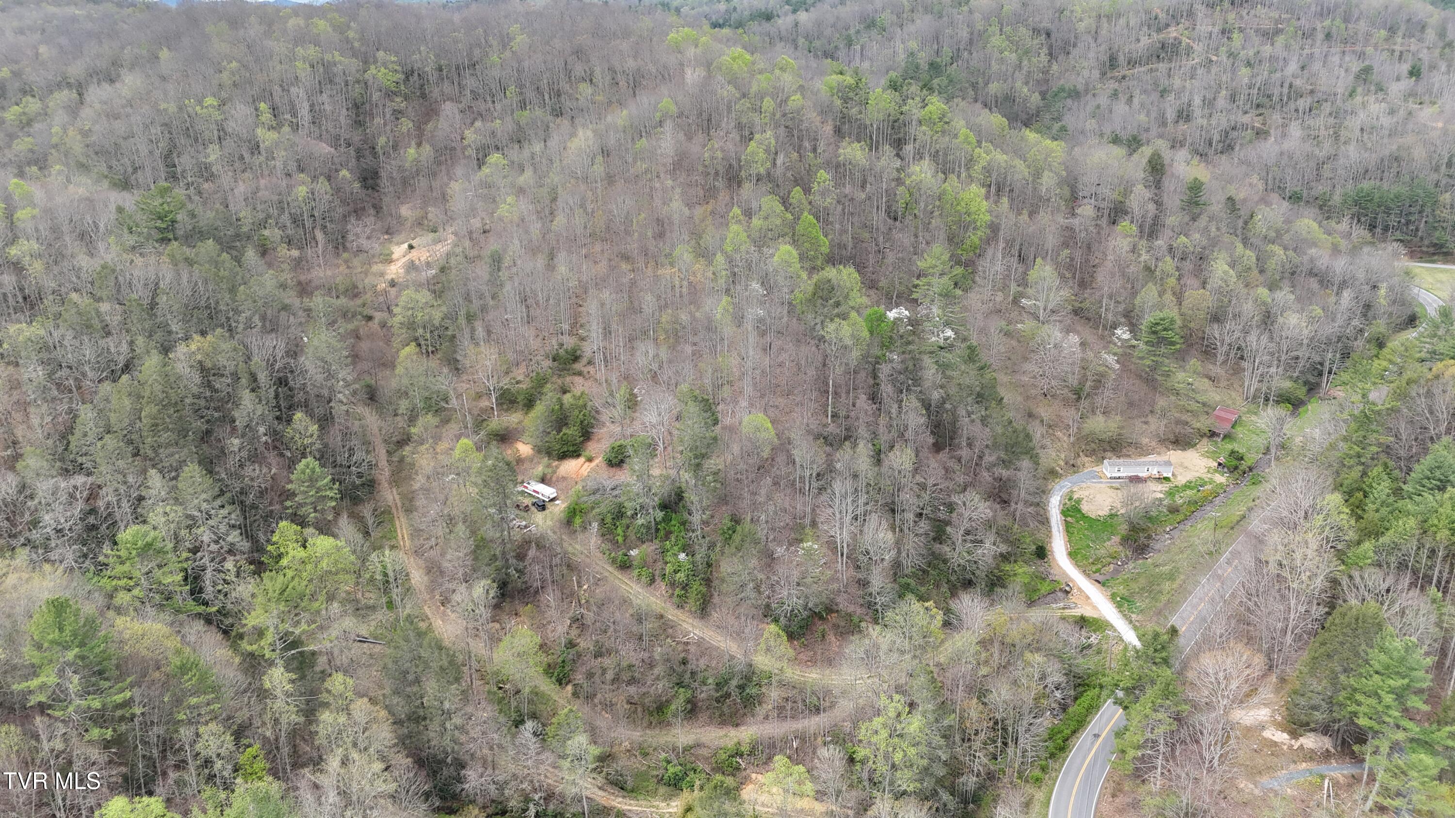 719 Simerly Creek Road Hampton, TN 37658 - Photo 59 of 64 image00059