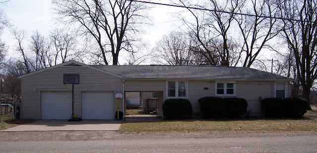 4519 West Middle Road Peoria, IL 61607 - Photo 1 of 3 Gallery Image 1