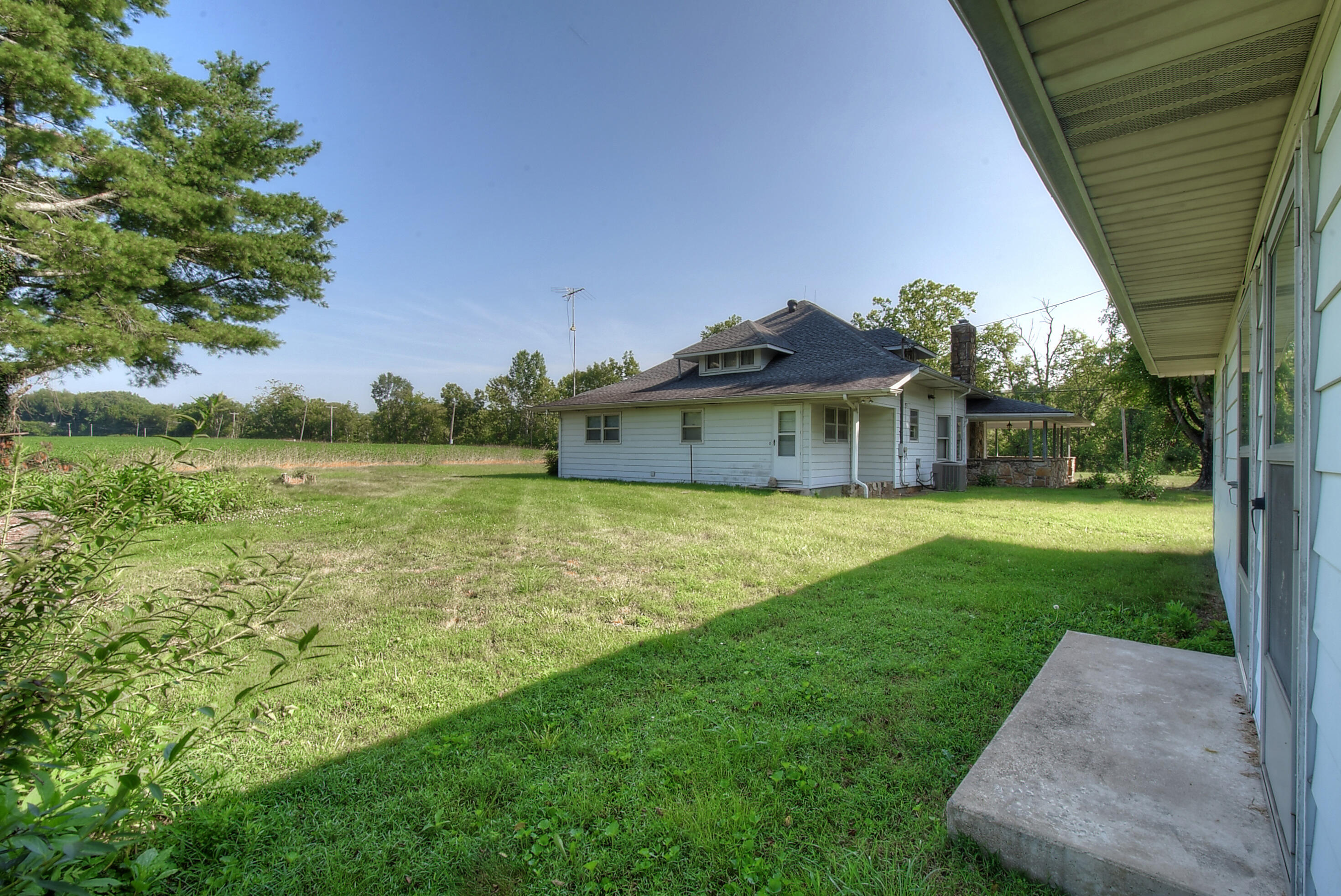 3975 Old State Rte 34 Limestone, TN 37681 - Photo 34 of 37 DSC_0553_4_5_6_7_8