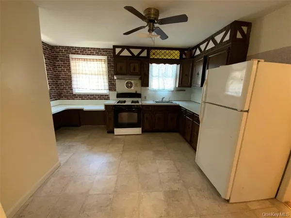 $3,300 | 1086 Tulip Avenue, Unit 1, Franklin Square, NY 11010