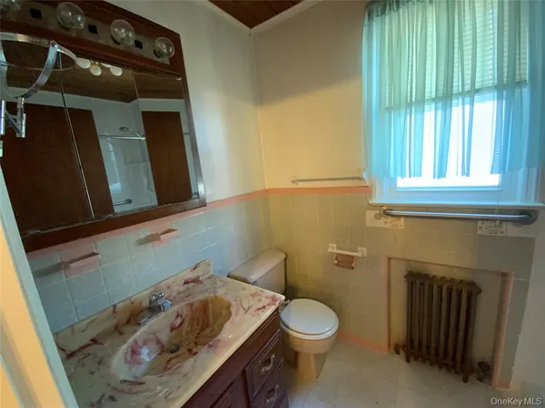 $3,300 | 1086 Tulip Avenue, Unit 1, Franklin Square, NY 11010