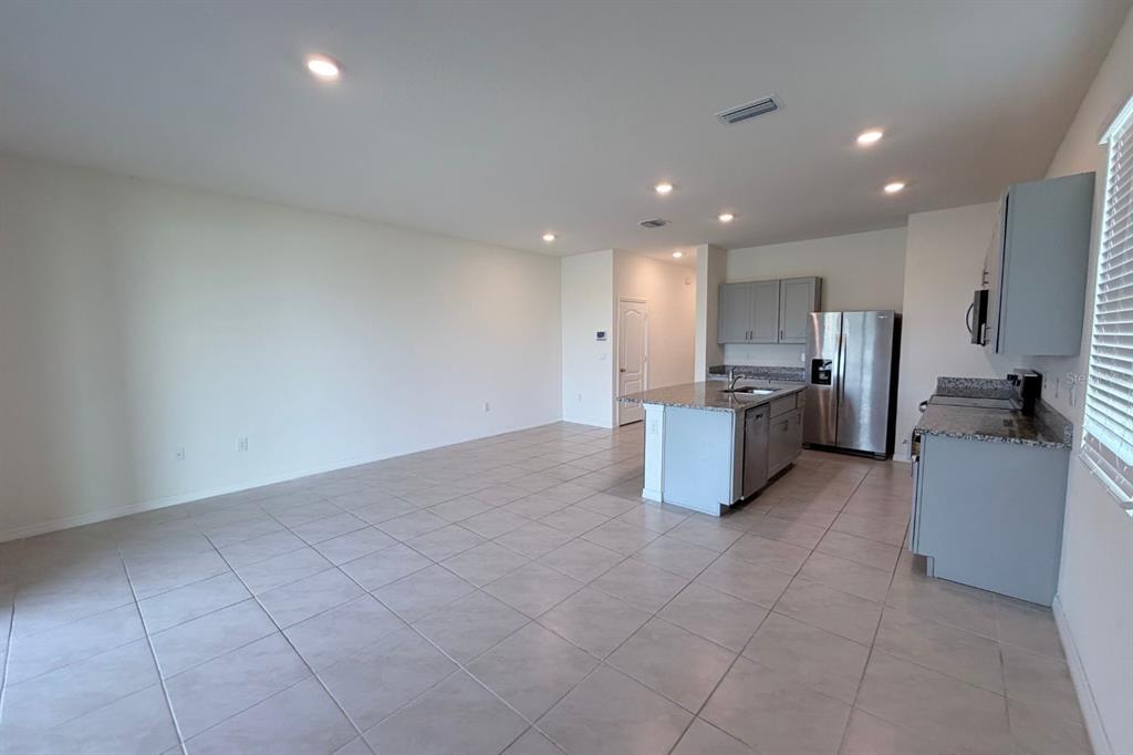 1470 Isleta Loop Kissimmee, FL 34741 - Photo 6 of 31