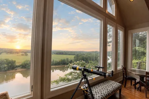 $1,600,000 | 2990 McGavock Pike, Nashville, TN 37214