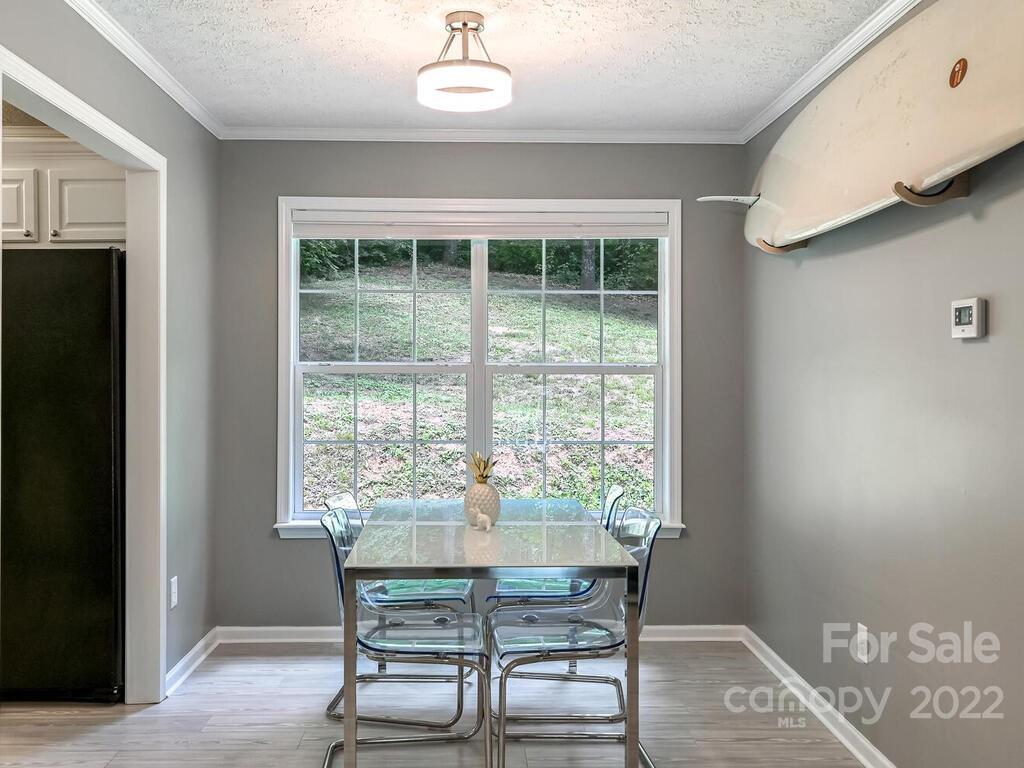 147 Church Road Fairview, NC 28730 - Photo 13 of 27 Gallery Image 13