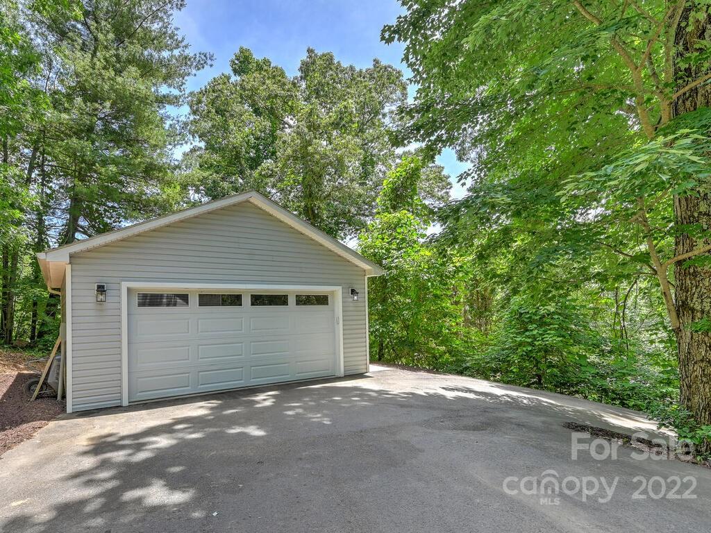 147 Church Road Fairview, NC 28730 - Photo 25 of 27 Gallery Image 25