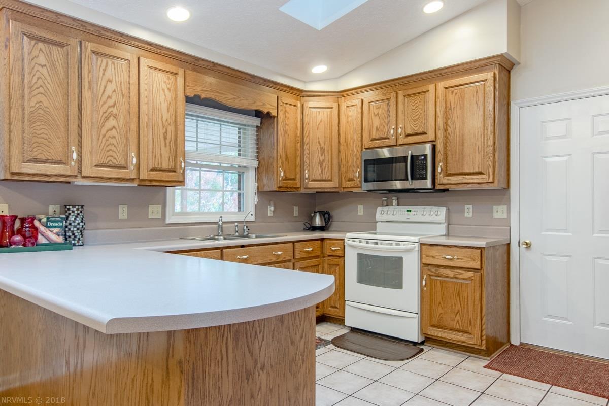 2321 Gate Road Christiansburg, VA 24073 - Photo 8 of 49 Gallery Image 8