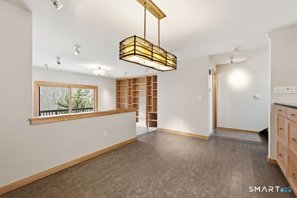 $424,900 | 70 Conestoga Way, Unit 70, Glastonbury, CT 06033