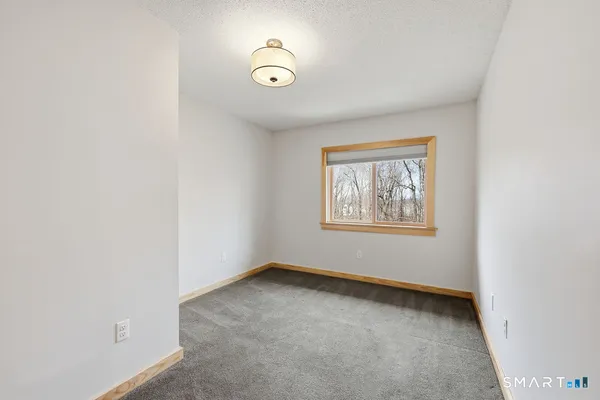 $424,900 | 70 Conestoga Way, Unit 70, Glastonbury, CT 06033