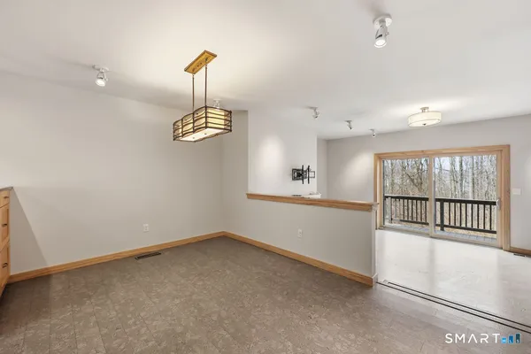 $424,900 | 70 Conestoga Way, Unit 70, Glastonbury, CT 06033