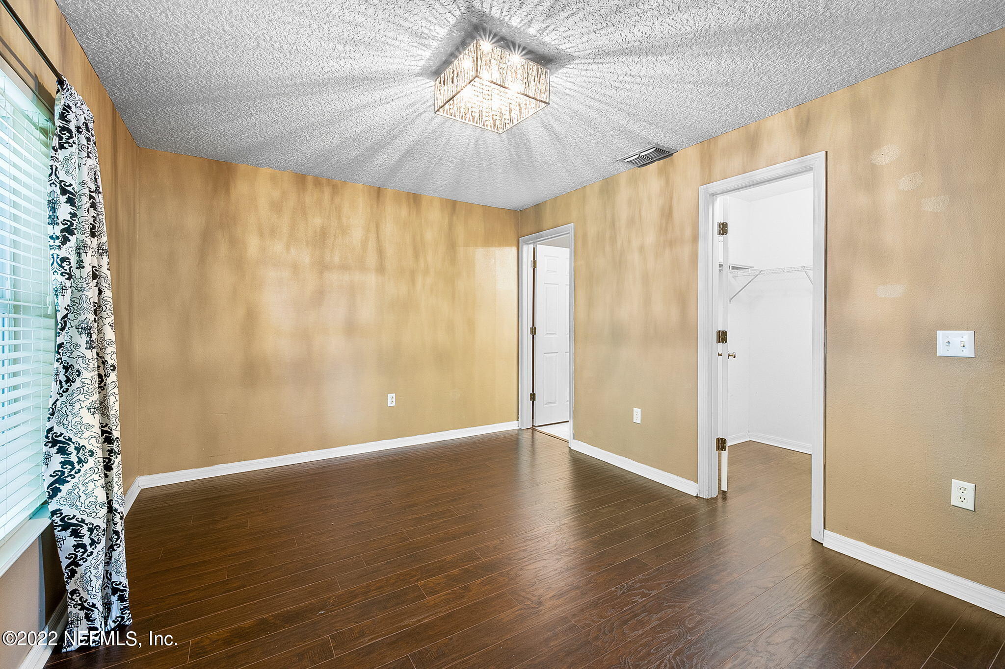 76357 Longleaf Loop Yulee, FL 32097 - Photo 9 of 33 29-web-or-mls-untitled shoot-0302