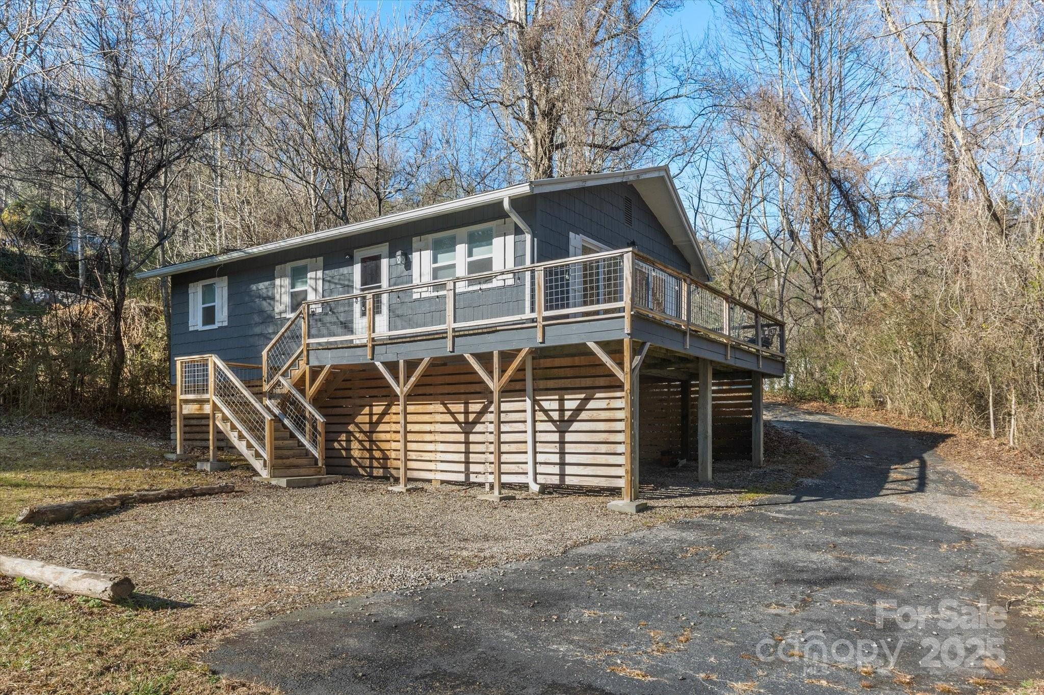 529 Bailey Road Asheville, NC 28806 - Photo 2 of 34