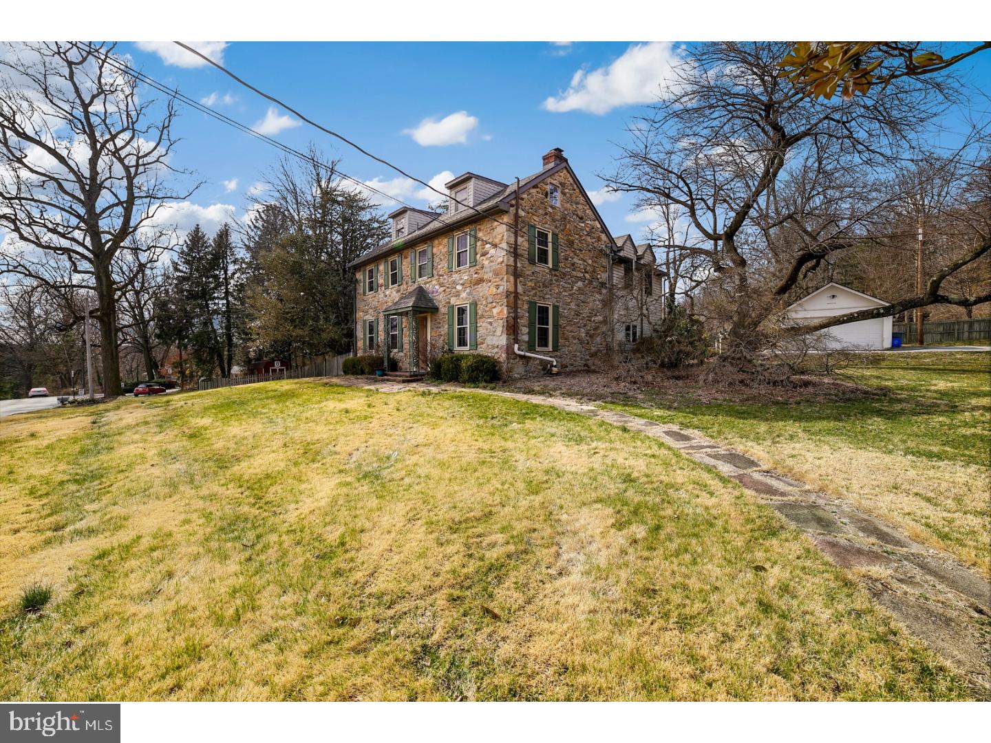 310 West Neversink Road Reading, PA 19606 - Photo 2 of 25 Gallery Image 2