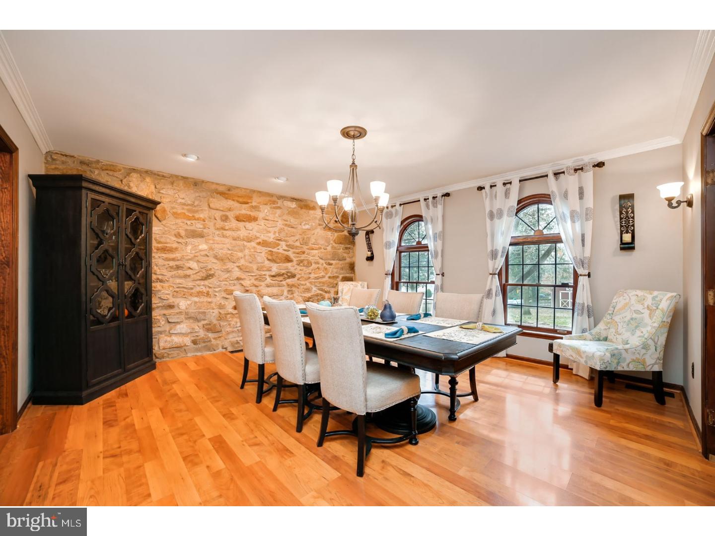 310 West Neversink Road Reading, PA 19606 - Photo 9 of 25 Gallery Image 9