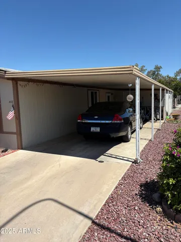 a view of parking area