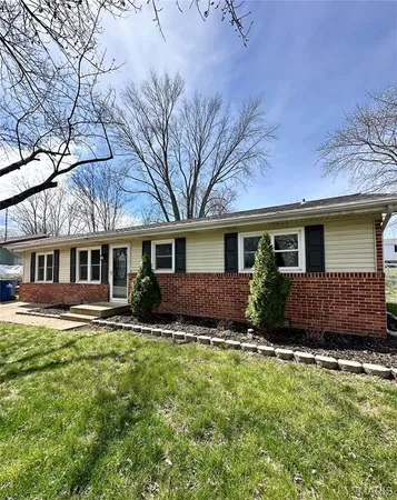 $215,000 | 409 Hawthorne Drive, Union, MO 63084